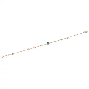 Emerald & Diamond Chain Bracelet in Yellow Gold - Image 2