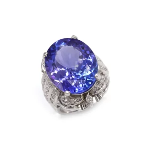 Stunning Tanzanite and Diamond White Gold Ring - Image 2